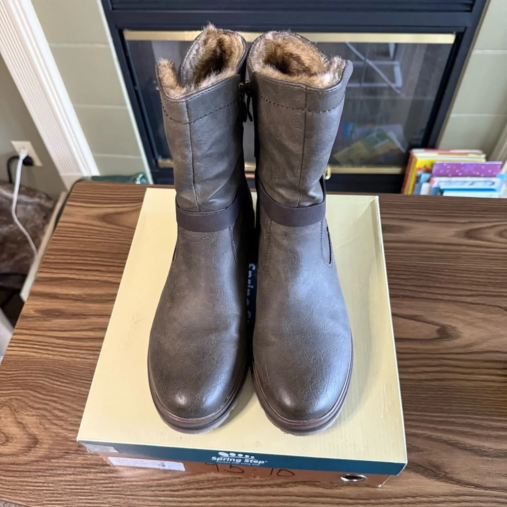 NIB Spring Step Francala Faux Fur Lined Olive Green Boots-Size 41 (9.5-10)